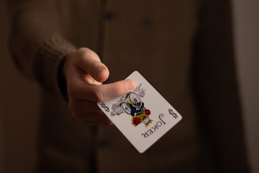 Casinohuone Pelit: Kattava Opas Kasinopelien Maailmaan