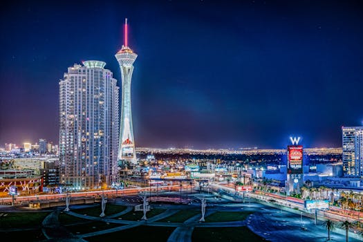 Casinohuone Pokeri: Opas Suomalaisten Pokerin Ja Kasinon Pelaamiseen