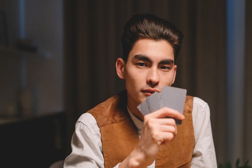 Casinohuone Live Chat: Parhaat Vinkit Ja Palvelut Suomalaisille Pelaajille