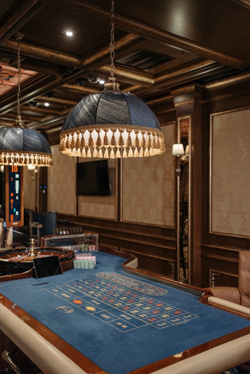Casinohuone Bonus: Parhaat Tarjoukset Ja Bonusehdot Suomalaisille Pelaajille