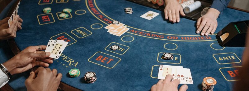 Casinohuone Bonus: Parhaat Tarjoukset Ja Bonusehdot Suomalaisille Pelaajille