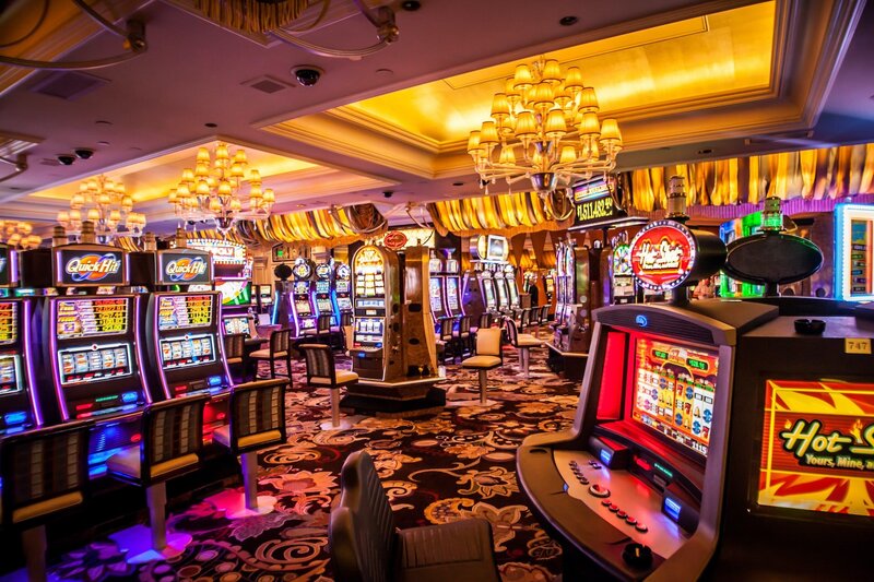 Sivusto Ja Palvelut: Casinohuone Fi