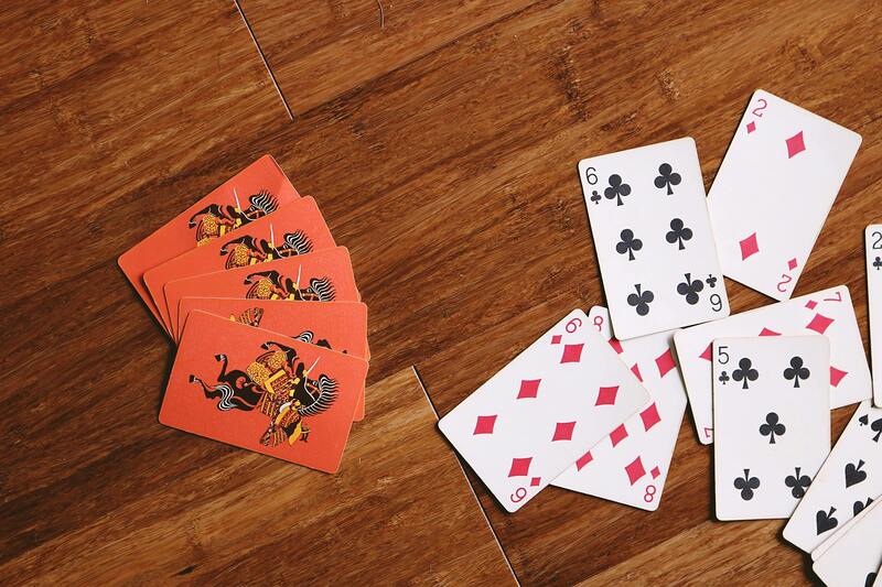 Casinohuone Nettikasino: Pelaamisen Kokemuksia, Bonuksia Ja Pelivalikoima