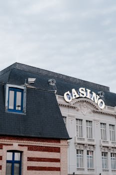 Sivusto Www Casinohuone Com - Suomalainen Kasinosivusto Ja Pelivalikoima